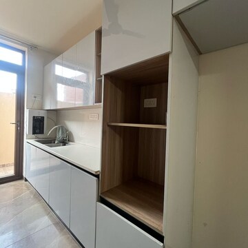 Kitchen in 4 BHK Villa at Aerocity – for Rent