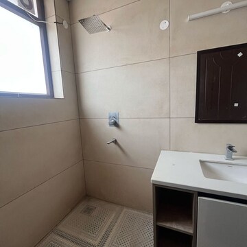  4 BHK Villa at Aerocity – for Rent