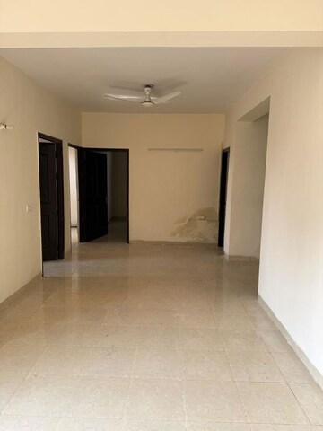 Room in 3 BHK Apartment at Tulip Orange, Sector 70 – for Rent