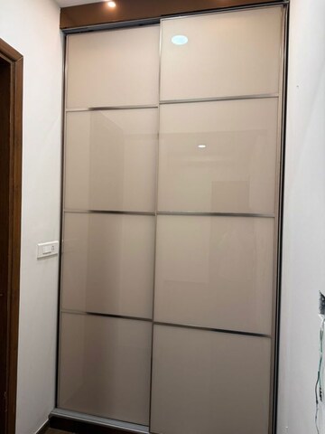 Furnished Amenities in 3.5 BHK Apartment at K Raheja Vistas Premiere, Mohammadwadi – for Rent