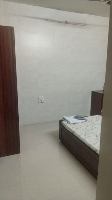 Bedroom in 4 BHK Apartment at Shah & Chheda Mahavir Ornate, Kopar Khairane – for Rent