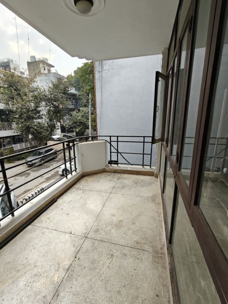 Balcony, ansal-sushant-lok-i 1 Bedroom 215 Sq.Yd. Builder Floor In Sector 43 Gurgaon 9848703