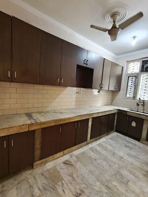 Kitchen in 1 BHK Builder Floor at Ansal Sushant Lok I, Sector 43 – for Rent