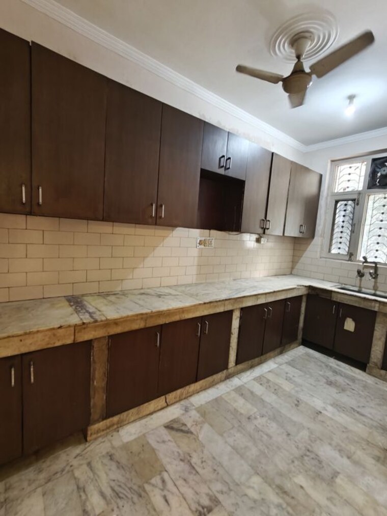 Kitchen, ansal-sushant-lok-i 1 Bedroom 215 Sq.Yd. Builder Floor In Sector 43 Gurgaon 9848703