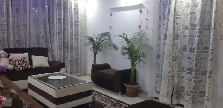 Living Room, spring field colony 3 Bedroom 1800 Sq.Ft. Builder Floor In Spring Field Colony Faridabad 9848736