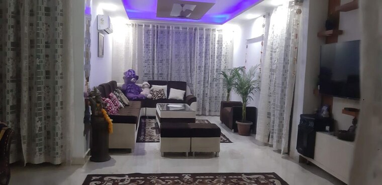 Living Room, spring field colony 3 Bedroom 1800 Sq.Ft. Builder Floor In Spring Field Colony Faridabad 9848736
