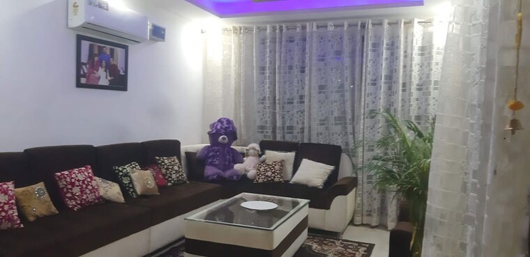 Living Room, spring field colony 3 Bedroom 1800 Sq.Ft. Builder Floor In Spring Field Colony Faridabad 9848736