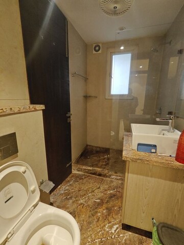 Team Area in 3 BHK Builder Floor at Gupta Awas, Sector 43 – for Rent