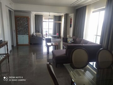 3 BHK Apartment For Rent in KM Mid Summer CHS, Santacruz West