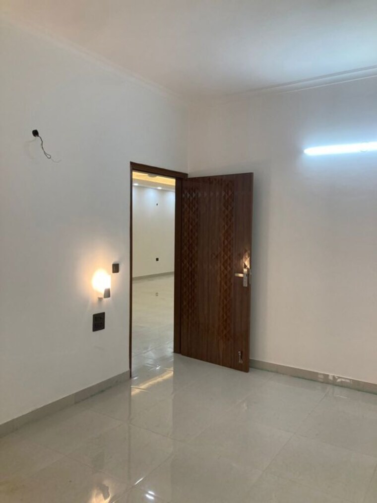 Room, indraprastha colony 3 Bedroom 2250 Sq.Ft. Builder Floor In Indraprastha Colony Faridabad 9848751