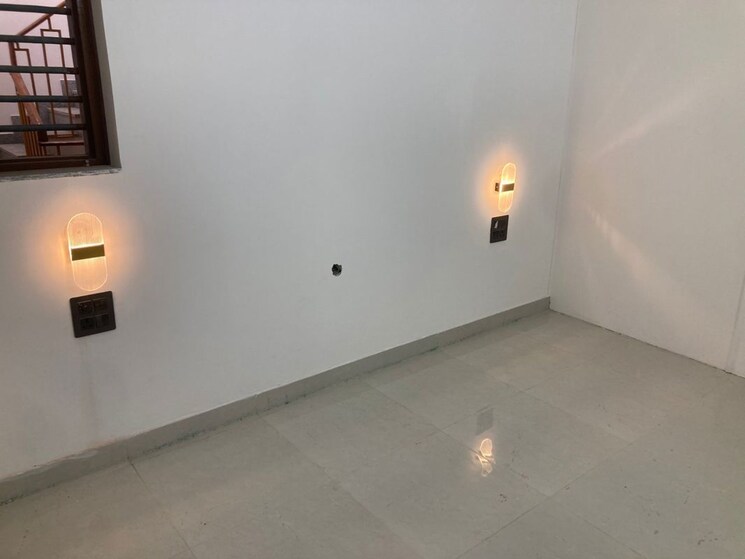 Room, indraprastha colony 3 Bedroom 2250 Sq.Ft. Builder Floor In Indraprastha Colony Faridabad 9848751