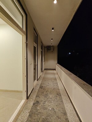 Building Lobby in 4 BHK Builder Floor at Ansal Sushant Floors, Sushant Lok ii – for Rent