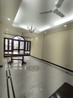 3 BHK + Pooja Room Builder Floor For Rent in Uday Park