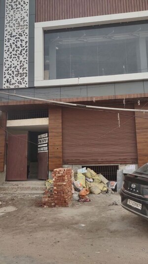  Shop For Rent in Ganesh Nagar