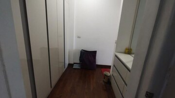 Bathroom in 4 BHK Apartment at Emaar The Palm Drive-Palm Studios, Sector 66 – for Rent