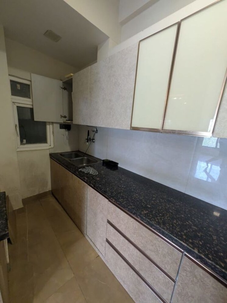 Kitchen, sector 57 3 Bedroom 2250 Sq.Ft. Builder Floor In Sector 57 Gurgaon 9848897