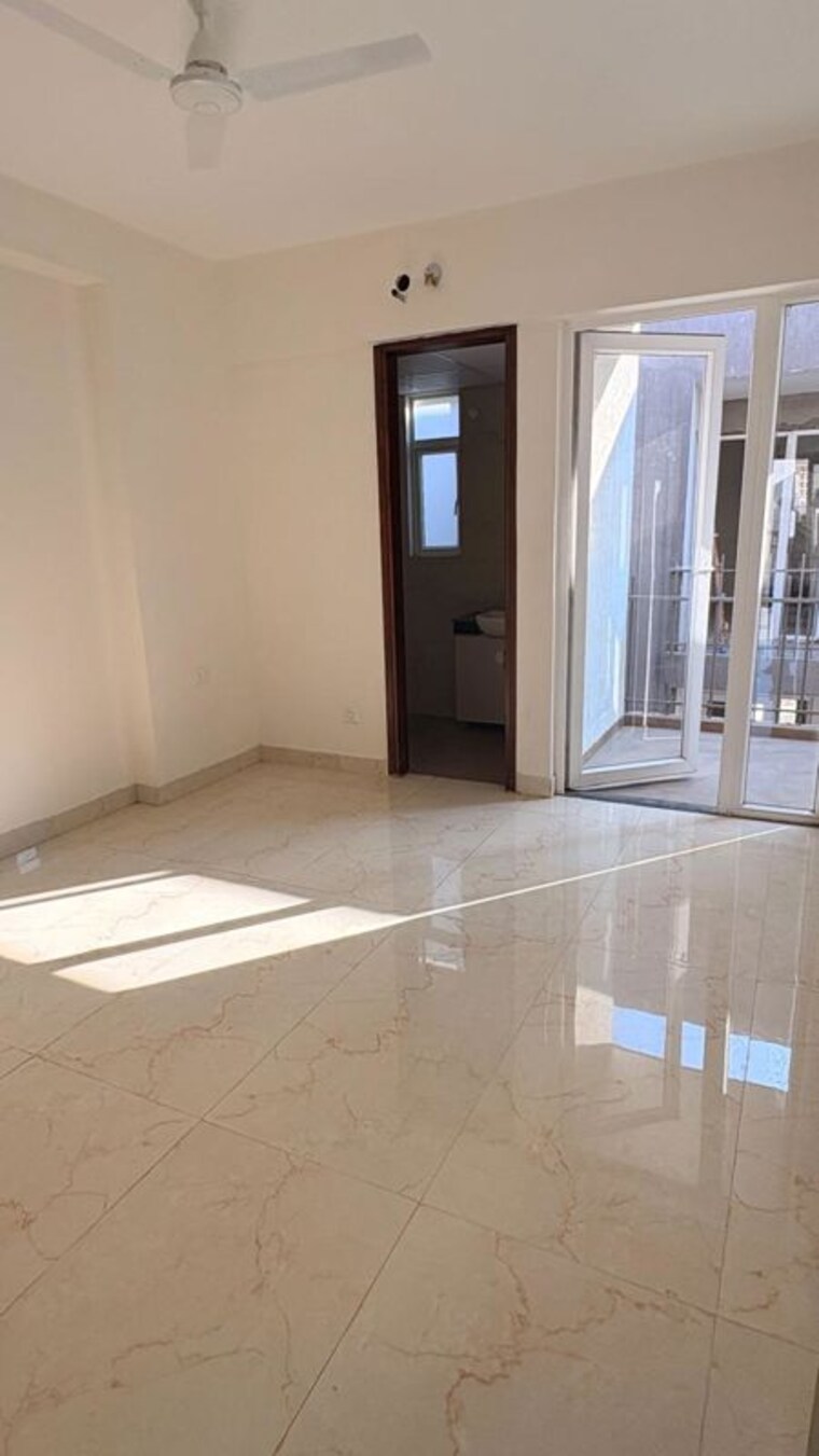 Room, smart-world-gems 2.5 Bedroom 1196 Sq.Ft. Builder Floor In Sector 89 Gurgaon 9848990