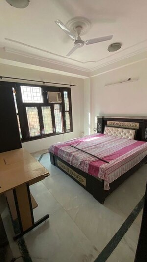 Bedroom in 3 BHK Builder Floor at SS Mayfield Gardens, Sector 51 – for Rent