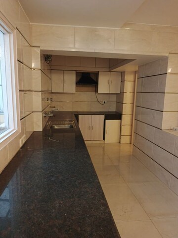 Kitchen in 2 BHK Builder Floor at Golf Links – for Rent