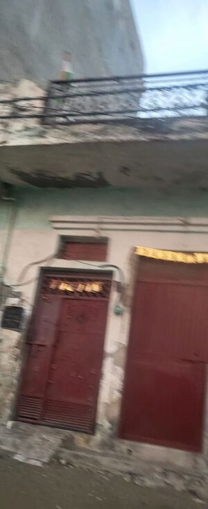  Shop For Rent in Ganesh Nagar