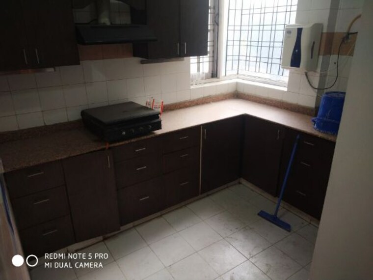 Kitchen, ss-southend-floors 3 Bedroom 1650 Sq.Ft. Builder Floor In South City 2 Gurgaon 9849084