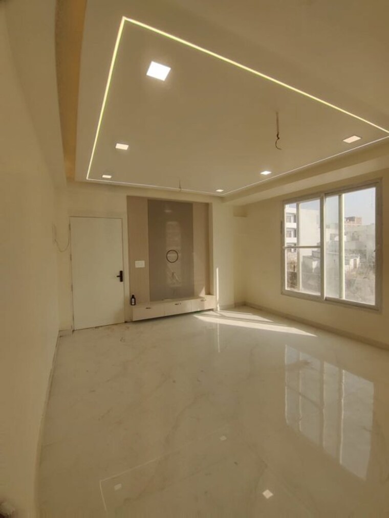 Room, gms road 3 Bedroom 2000 Sq.Ft. Independent House In Gms Road Dehradun 9849148