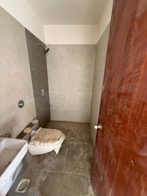 Bathroom in 3 BHK Apartment at Geetanjali Heritage, Chembur – for Rent