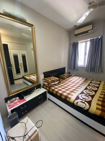 Bedroom in 5 BHK Apartment at Lodha Grandeur, Prabhadevi – for Sale