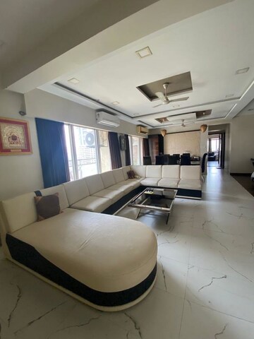 Living Room in 5 BHK Apartment at Lodha Grandeur, Prabhadevi – for Sale