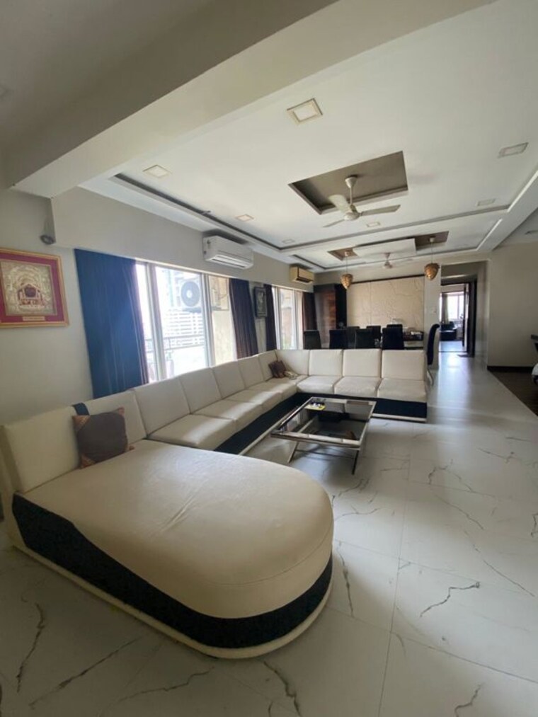 Living Room, lodha-grandeur 5 Bedroom 1035 Sq.Ft. Apartment In Prabhadevi Mumbai 9849267