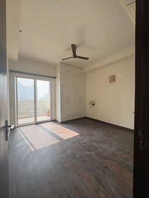 Bedroom in 4 BHK Apartment at BPTP Mansions, Sector 66 – for Rent