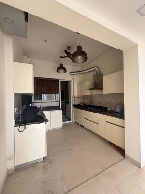 Kitchen in 4 BHK Apartment at BPTP Mansions, Sector 66 – for Rent