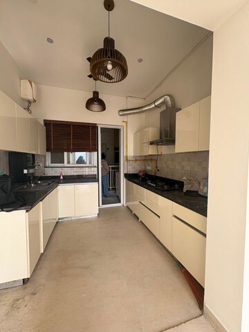 Kitchen in 4 BHK Apartment at BPTP Mansions, Sector 66 – for Rent