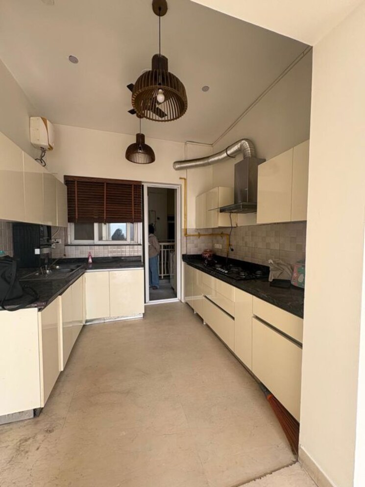 Kitchen, bptp-mansions 4 Bedroom 2764 Sq.Ft. Apartment In Sector 66 Gurgaon 9849341