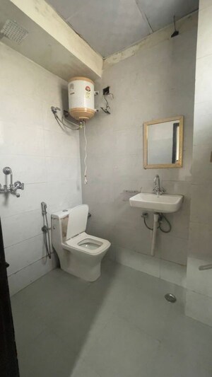 Bathroom in Studio Builder Floor at Minarch Tower, Sector 44 – for Rent