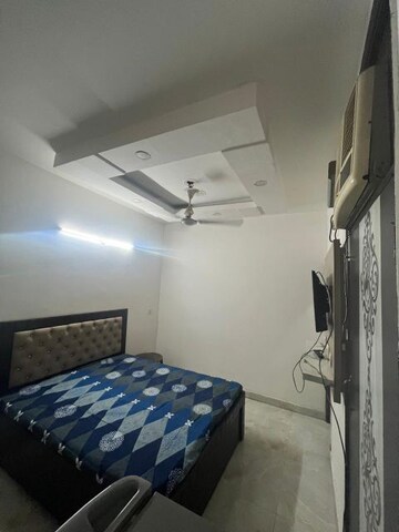 Studio Builder Floor For Rent in Minarch Tower, Sector 44