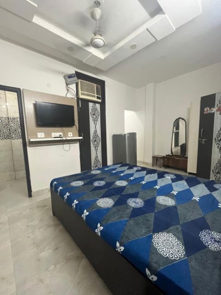 Bedroom, minarch-tower Studio 350 Sq.Ft. Builder Floor In Sector 44 Gurgaon 9849400