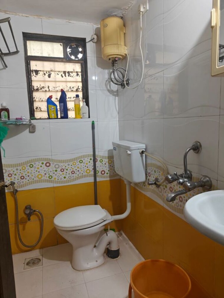 Team Area, oracle-sapphire-chs 2 Bedroom 1100 Sq.Ft. Apartment In Nerul Navi Mumbai 9025777