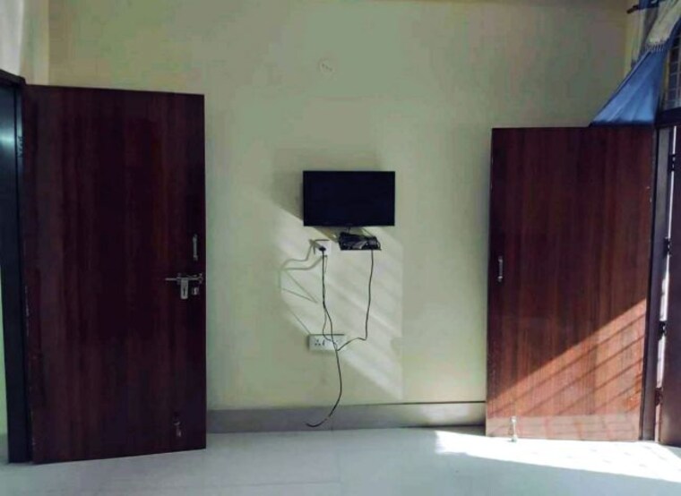 Room, advitya-homes 1 Bedroom 381 Sq.Ft. Apartment In Sector 143 Faridabad 9849736