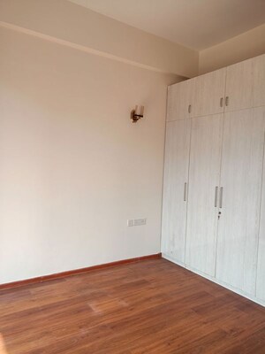 Room in 4 BHK Apartment at Adani Samsara, Sector 60 – for Rent