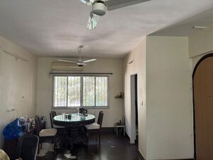 2 BHK Apartment For Rent in Santacruz West