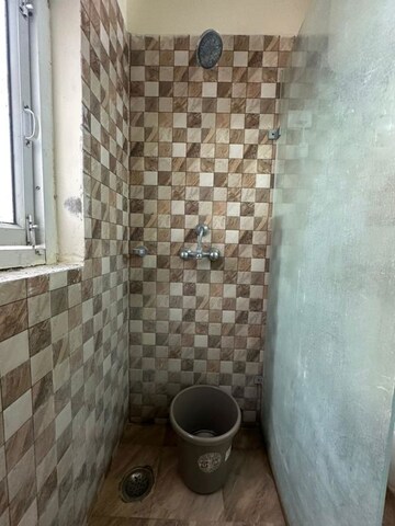 Bathroom in 3 BHK Apartment at Levana Celebrity Gardens, Sushant Golf City – for Rent