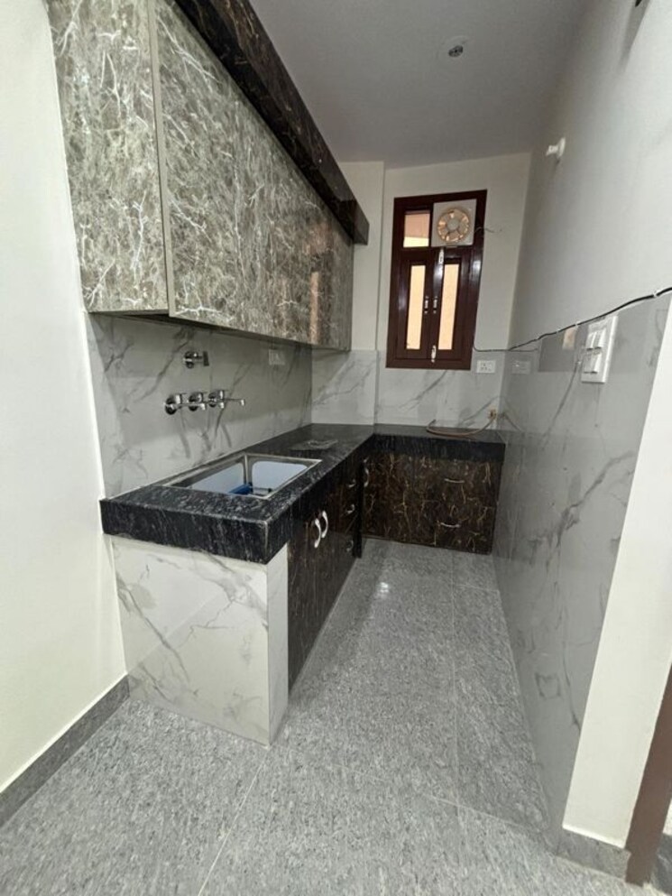 Kitchen, dwarka mor 2 Bedroom 800 Sq.Ft. Builder Floor In Dwarka Mor Delhi 9849963