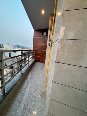 Balcony in 2 BHK Builder Floor at Dwarka Mor – for Rent