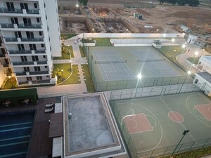 2 BHK Apartment For Sale in Central Park Flower Valley, Sohna Sector 33