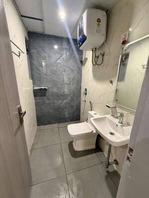 Bathroom in 1 BHK Builder Floor at Sector 15 – for Rent
