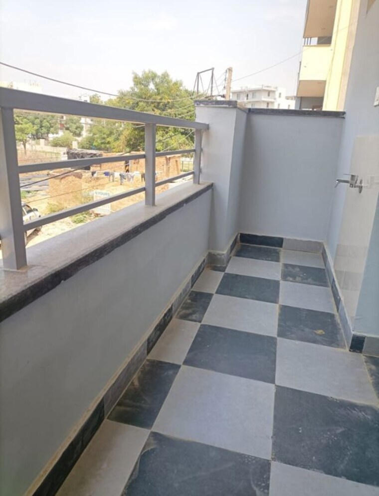 Balcony, sector 15 ii 2 Bedroom 1196 Sq.Ft. Builder Floor In Sector 15 ii Gurgaon 9850226