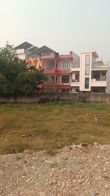  Plot – Exterior View View at Raebareli Road - for Sale