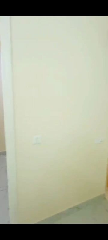 Room in 3 BHK Builder Floor at BPTP Park Elite Floors, Sector 85 – for Rent