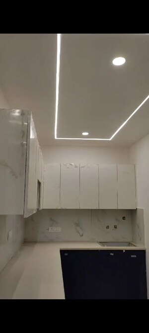 Furnished Amenities in 3 BHK Builder Floor at Sector 104 – for Sale